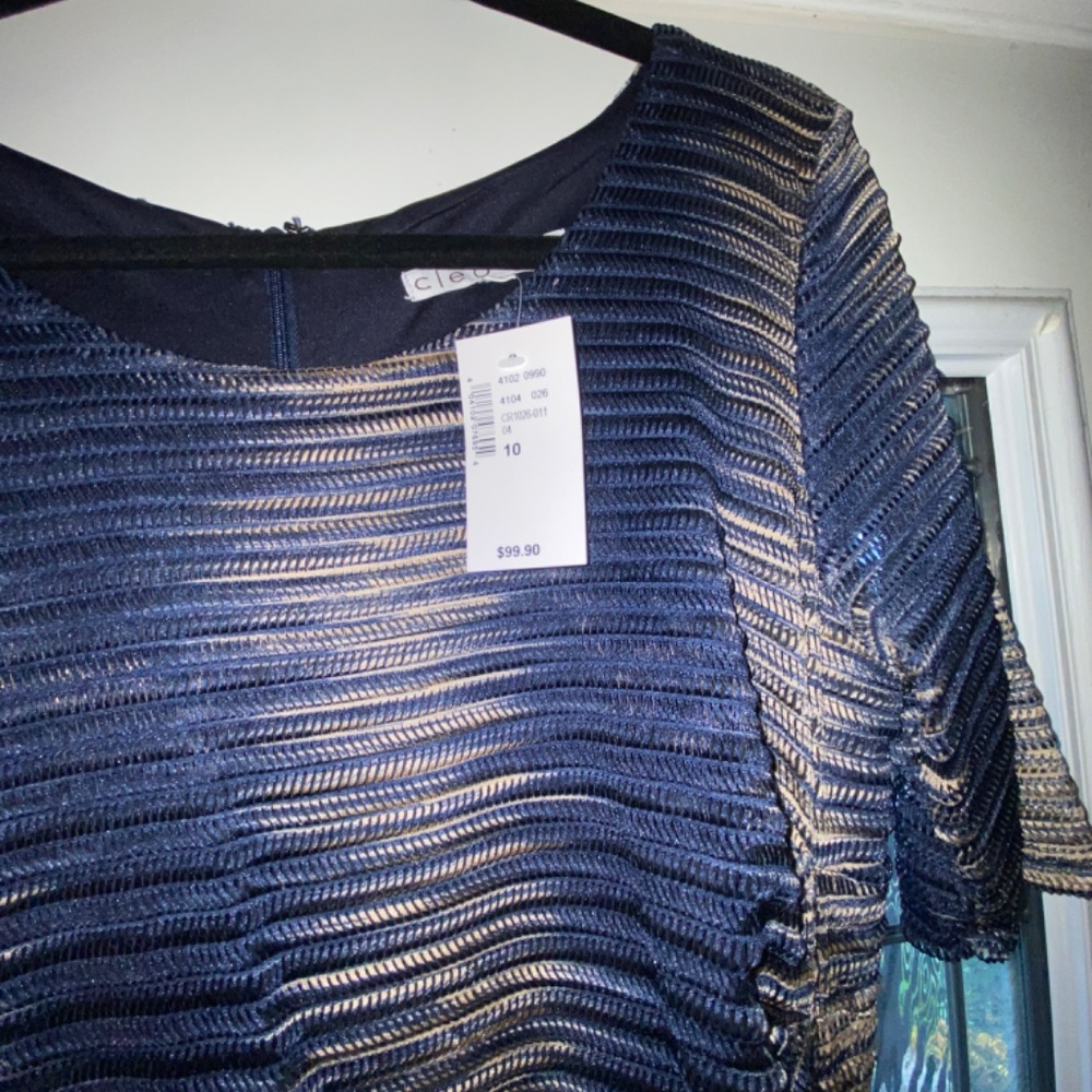 Bodycon Dress with Ruched Side - Picture 5 of 8
